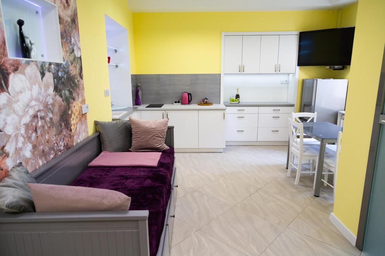 Apartament Przy Rynku Ostrowiec Świętokrzyski Екстериор снимка