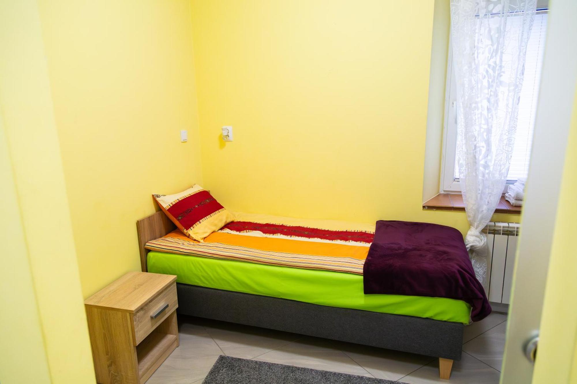 Apartament Przy Rynku Ostrowiec Świętokrzyski Екстериор снимка